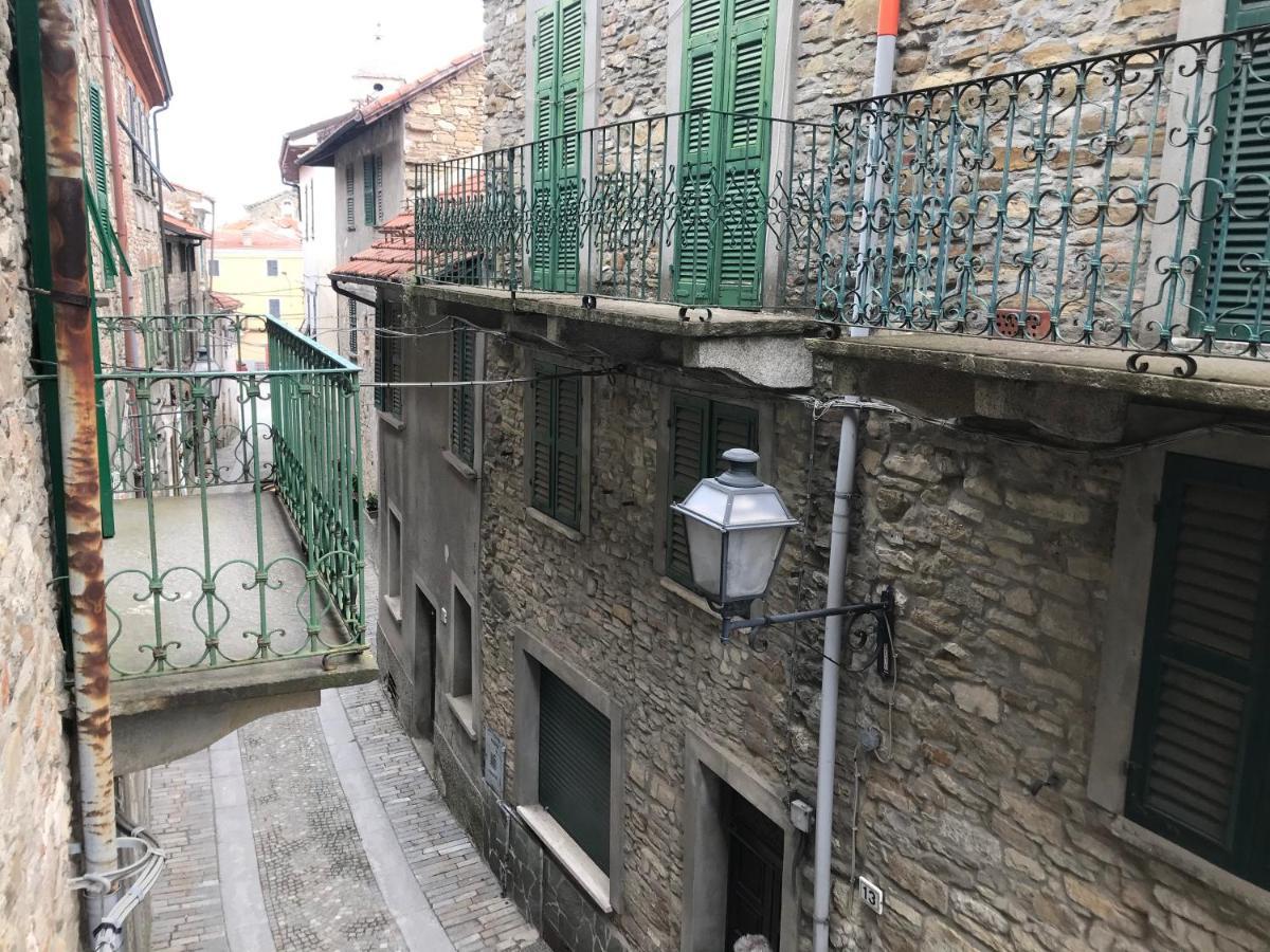 Apartament La Casa Di Rina Ponzone Zewnętrze zdjęcie